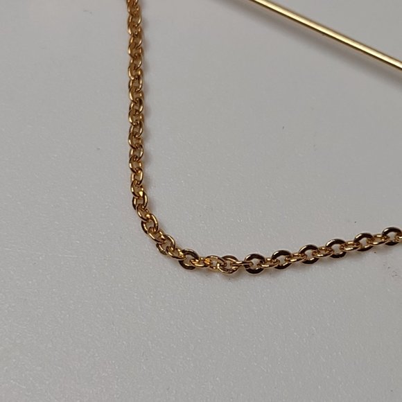 Gold Tone Stick Pin With Dangling Heart - Picture 3 of 8